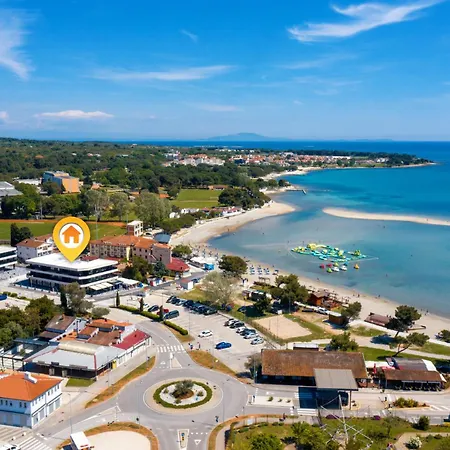 A'more Bijeca - App A1 - Mpolo * Medulin