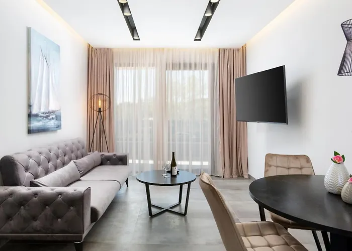 A'more Bijeca - App A1 - Mpolo